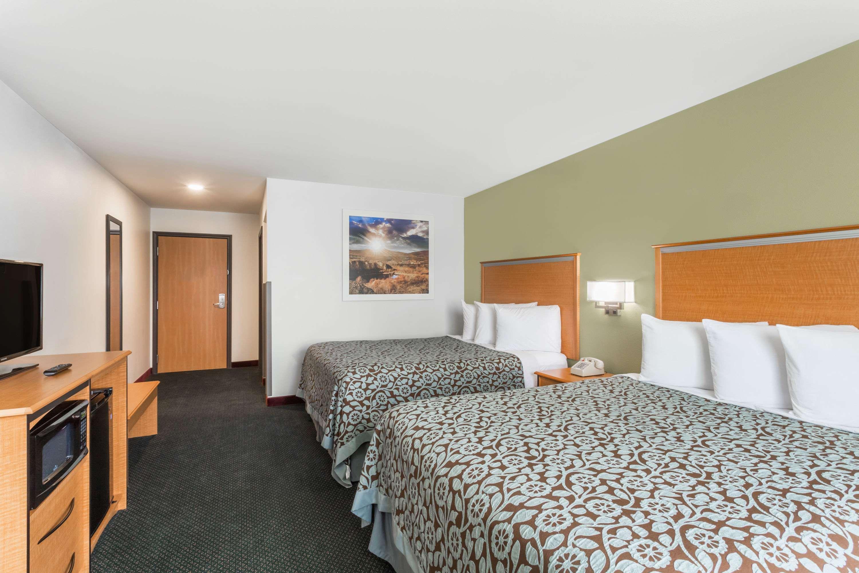 West Yellowstone Hotel