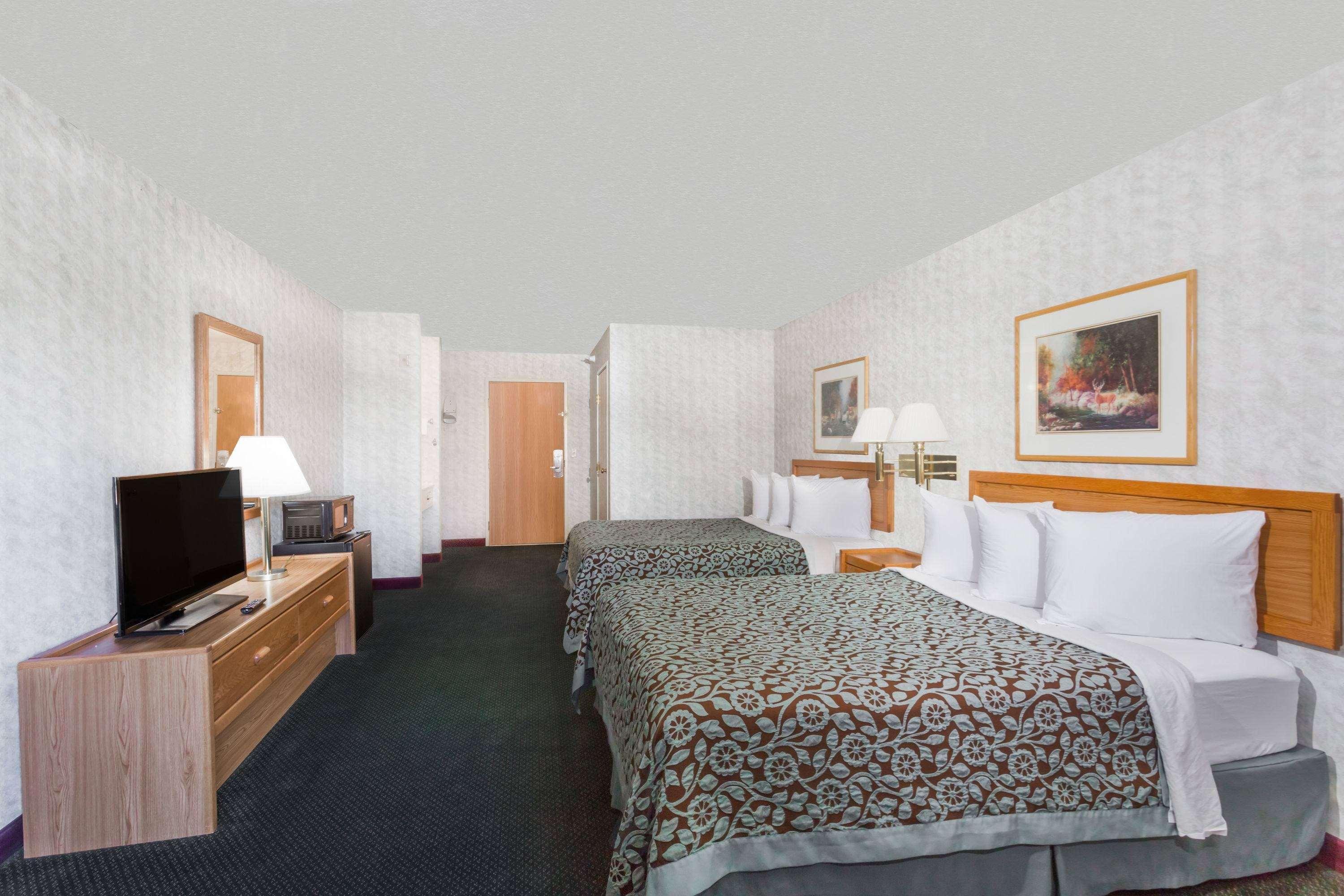 West Yellowstone Hotel Inn 2*
